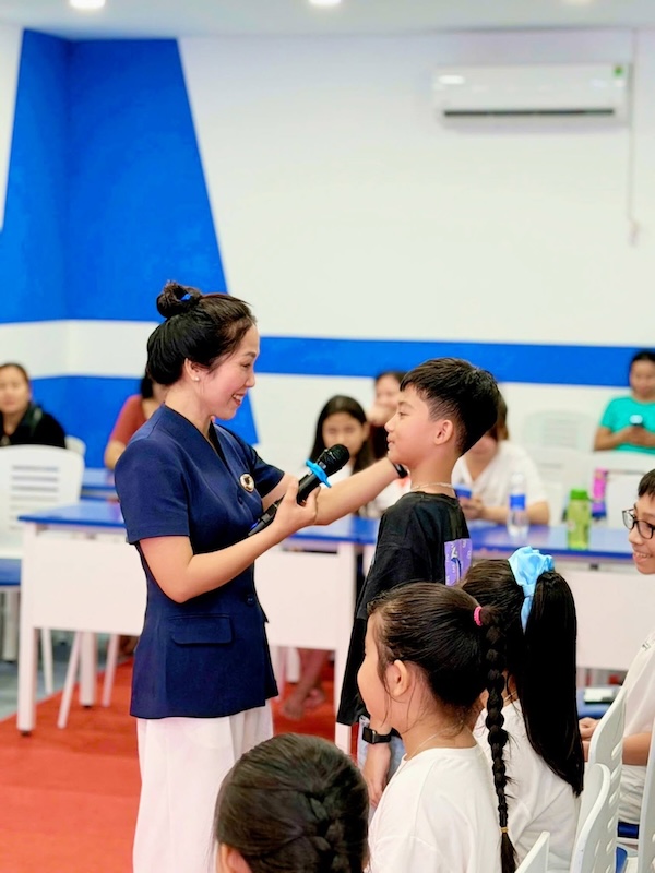 Video giới thiệu